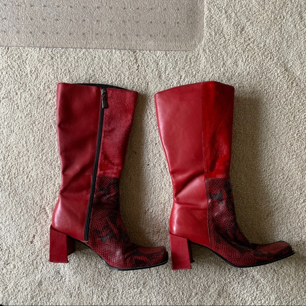 Enzo Angiolini 👢Red Snakeskin Leather & Fur boots